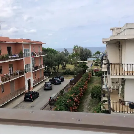 Il Girasole Apartment *
